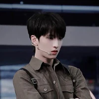 Nghiêm Hạo Tường/Ảnh Đế- Công