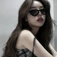 Nguyệt Khánh Băng _Cô_