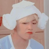Kim Taehyung - em