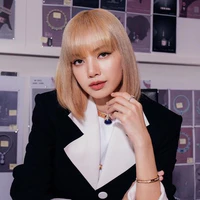 Lalice Manoban_ cô