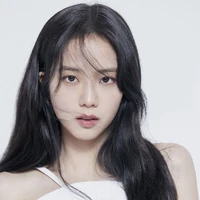 Kim Jisoo(Mami của Tae)