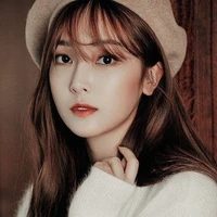 Trần thị diễm đào(mẹ nữ9)