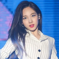 Nayeon[Na]