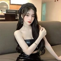 Nguyễn Thúy Hằng_Kavy Brance