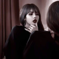Lalisa Manobanl