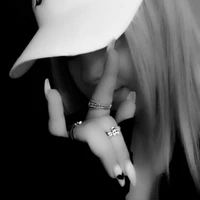 Lalisa Manobal