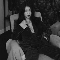 Lee Ji-eun (IU)