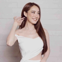 Nhã Phương ( mẹ Ngọc )