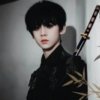 Tả Hàng-Tả Vương Phi