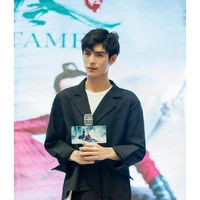 Vương Hạo Hiên(Em Trai NB)