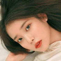 IU