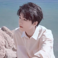 Vương Tuấn Khải