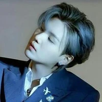 La Yoogi [ Ba nàng ]