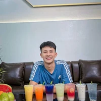 Tuấn ( Anh Trai Thảo Thùy Anh )