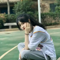 Thanh Huyền - cô