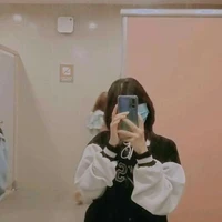 Nv Phụ