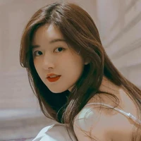 Triệu Lộ Tư(BFF của TC)
