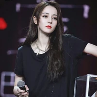 Địch Lệ Nhiệt Ba(BFF của VNB)