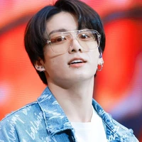 Jungkook (nhân viên mới vào làm)