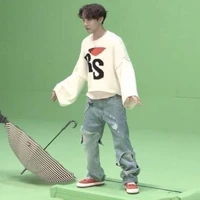 con ghệ cụa Hoseok