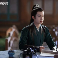 Chung Ly [ Hầu Cận Lan Tức ]
