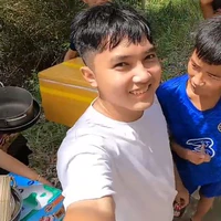 Anh kha(cameramen)