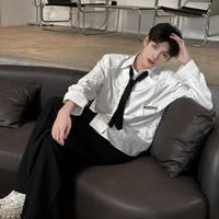 Trần Đinh Hoàng_em na9