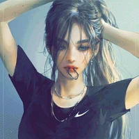 Tiêu Hân ( TH _ con TG )