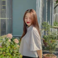 Thị Nhung(em gái Hoàng)