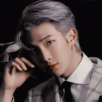 Namjoon [ ba La ]