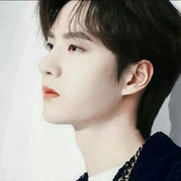 vương nhất bác