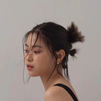 Shin Ryujin (R)