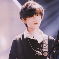 Dư Vũ Hàm (Hắn)