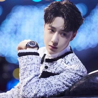 vương nhất bác