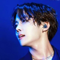 Jung HoSeok (Bạn thân Tae)