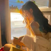 Tiêu Mai Thư-Kiera (e gái na9)