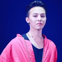 Kwon Ji-yong (GD - Anh 2 Lisa )
