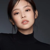 Kim Jennie - Nàng