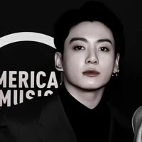 Jungkook(bff thân Y)