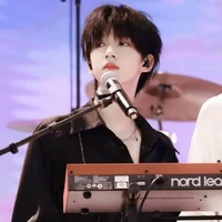 Hạ Tuấn Lâm [anh]