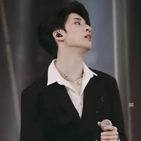 Nghiêm Hạo Tường [anh]