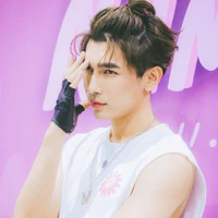 Mew Suppasit