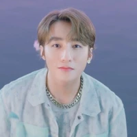 S.Tùng