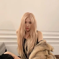 Con tác giả bị mê licheang