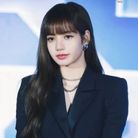 Lalisa manoban(Cô)
