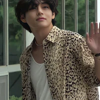 Kim TaeHyung (V)