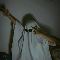 Nhân vật phụ