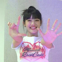Minnie Nicha Yontararak [Nhóc - 5 tuổi]