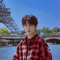 Dịch Dương Thiên Tỉ