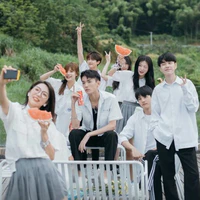 hs nữ